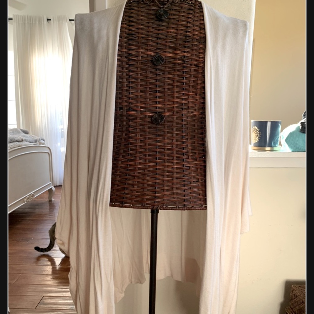 Zara size M 3/4(approx knee) length sweater.